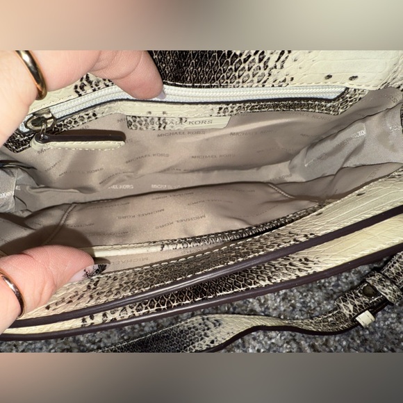 Michael Kors snake Sloan shoulder crossbody bag - Picture 8 of 16